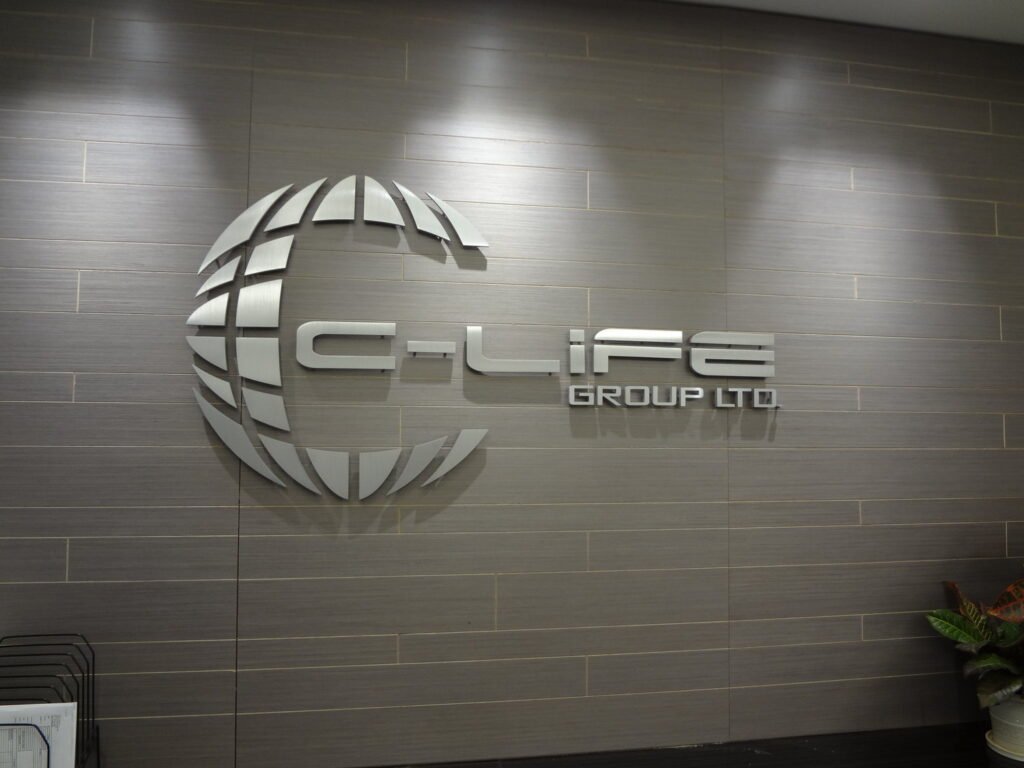 Aluminum-letters-commercial-signs